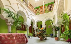 Hotel Riad Lineros 38